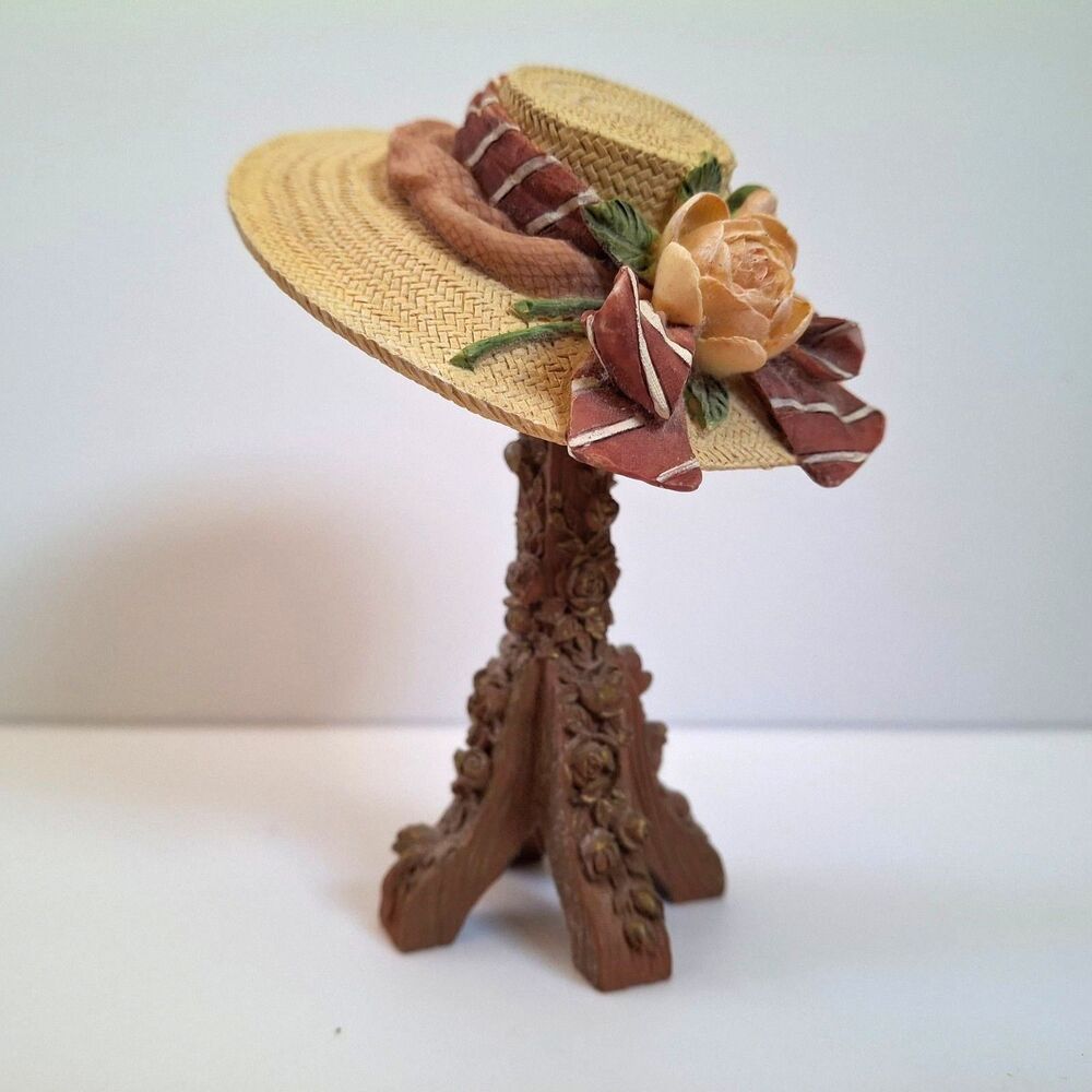 Vintage Lillian Decorative Hat & Stand Figurine – 1999 Sandy Lynam Clough